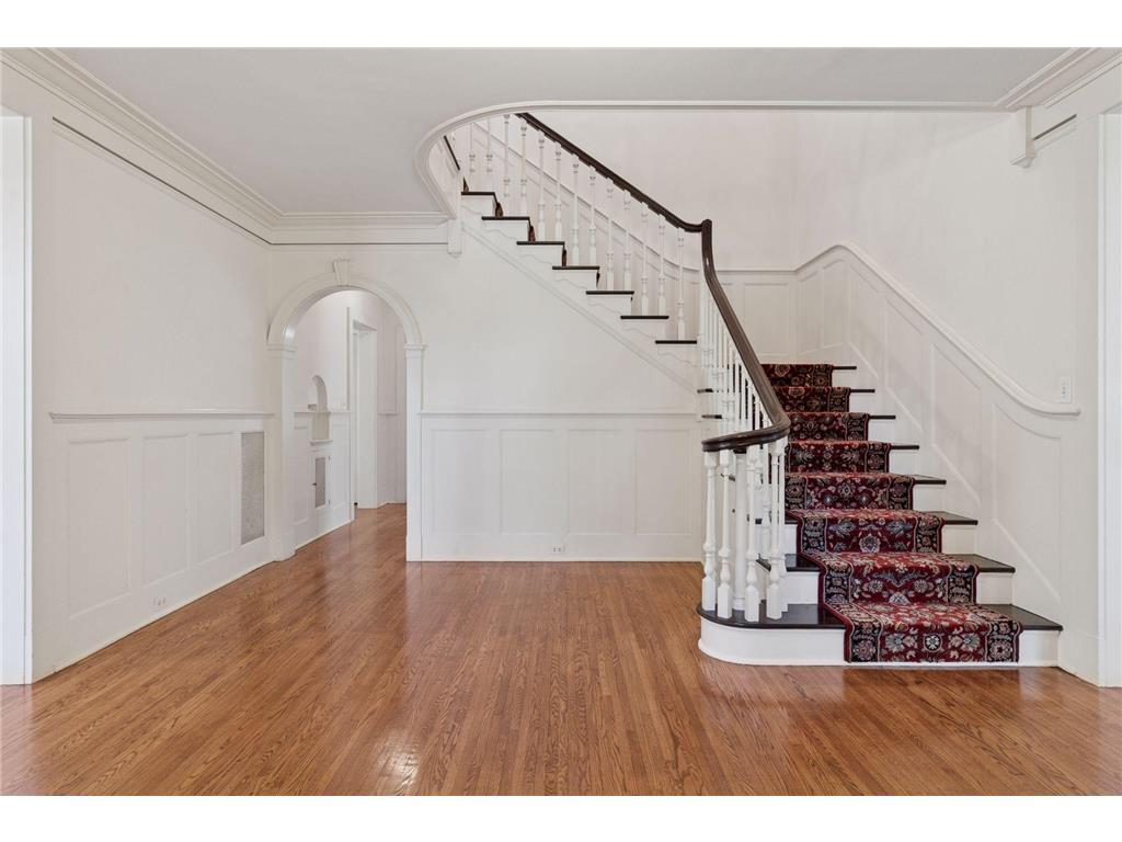 196 Mississippi River Boulevard S Saint Paul MN 55105 - Mississippi 6796925 image6