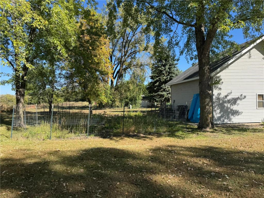 1960 Cottonwood Lake Drive Windom MN 56101 6819401 image8