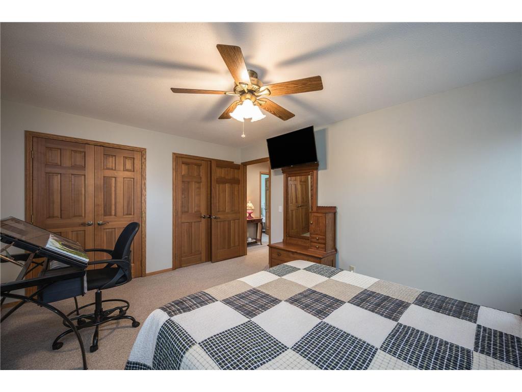 1960 Knollwood Drive Fairmont MN 56031 7049413 image31