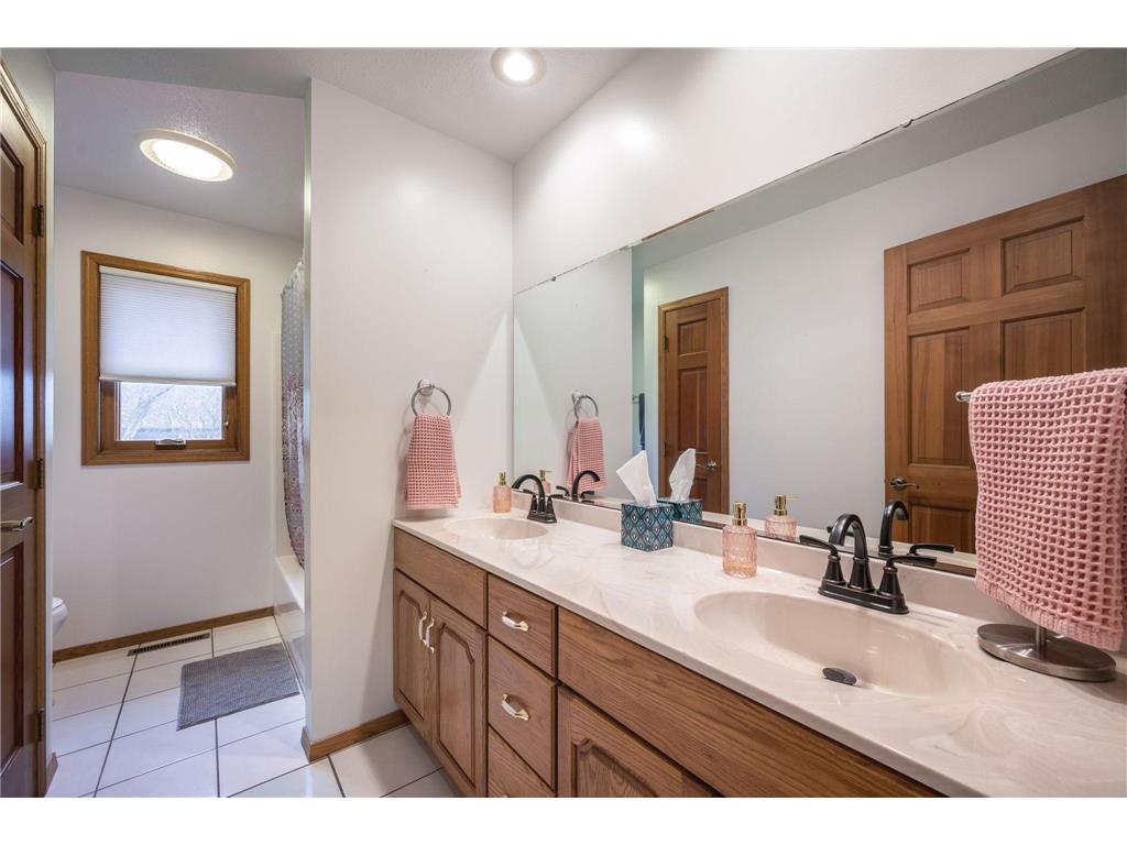1960 Knollwood Drive Fairmont MN 56031 7049413 image32