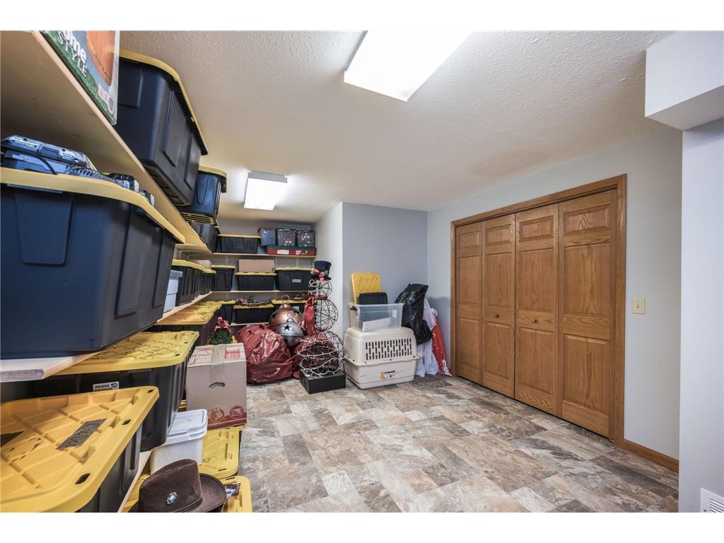 1960 Knollwood Drive Fairmont MN 56031 7049413 image43