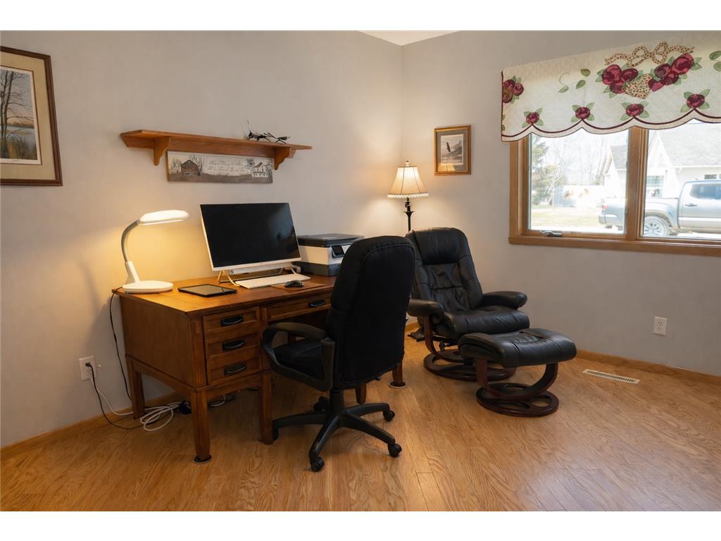1960 Long Bridge Road Detroit Lakes MN 56501 - Curfman 7022187 image26