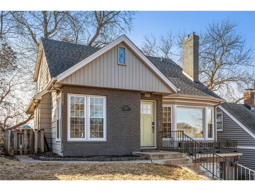 1960 Pinehurst Avenue Saint Paul MN 55116 6498074 image1