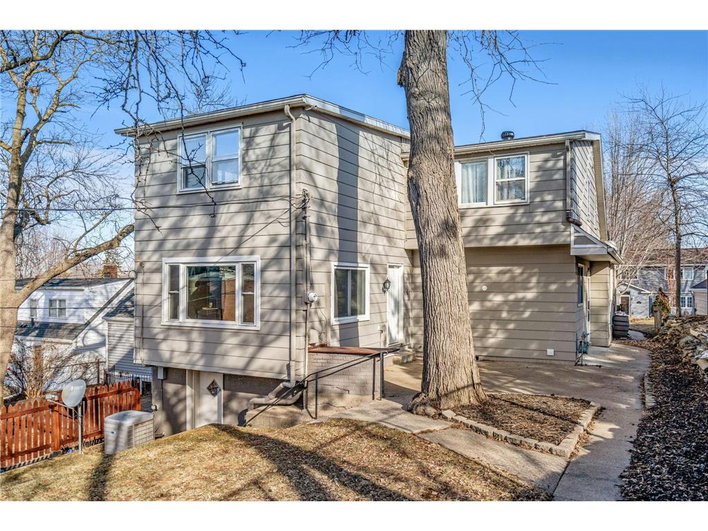 1960 Pinehurst Avenue, Saint Paul, MN, 55116 MLS 9106327 Edina Realty