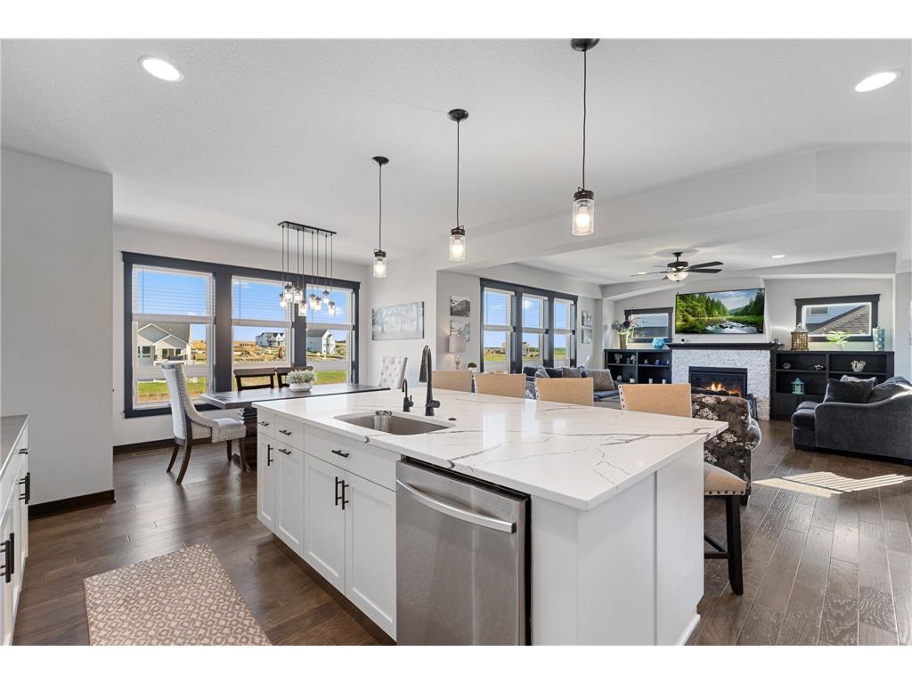 19600 Harbor Drive Lakeville MN 55044 6799509 image1