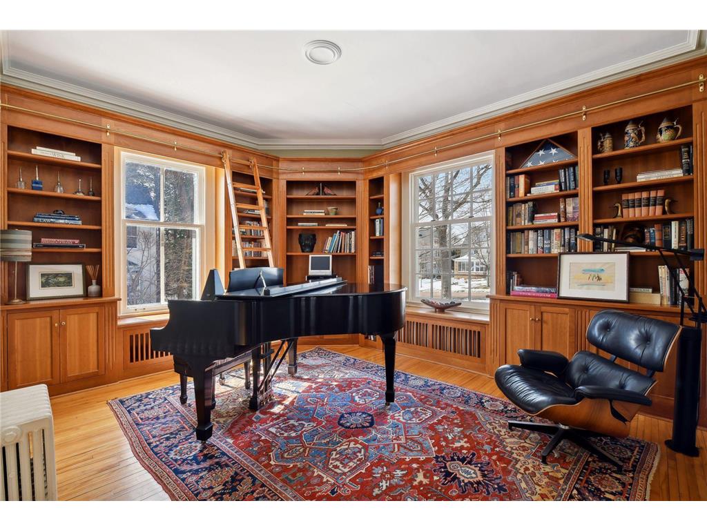 1961 Kenwood Parkway, Minneapolis, MN, 55405 MLS 6578466 Edina Realty