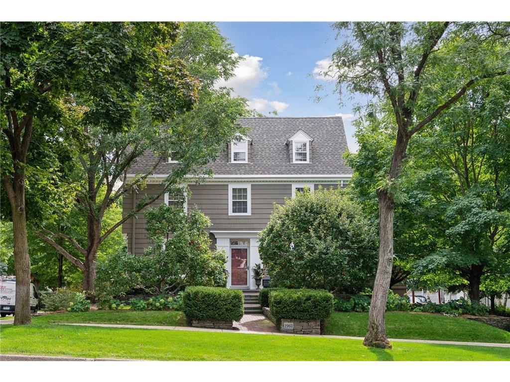 1961 Kenwood Parkway Minneapolis MN 55405 6598577 image1