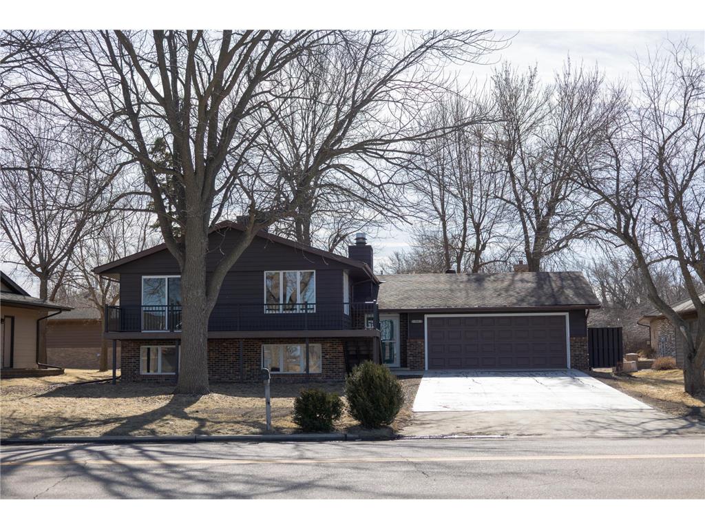 1961 S Shore Drive Worthington MN 56187 7023121 image2