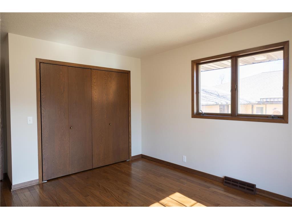 1961 S Shore Drive Worthington MN 56187 7023121 image32