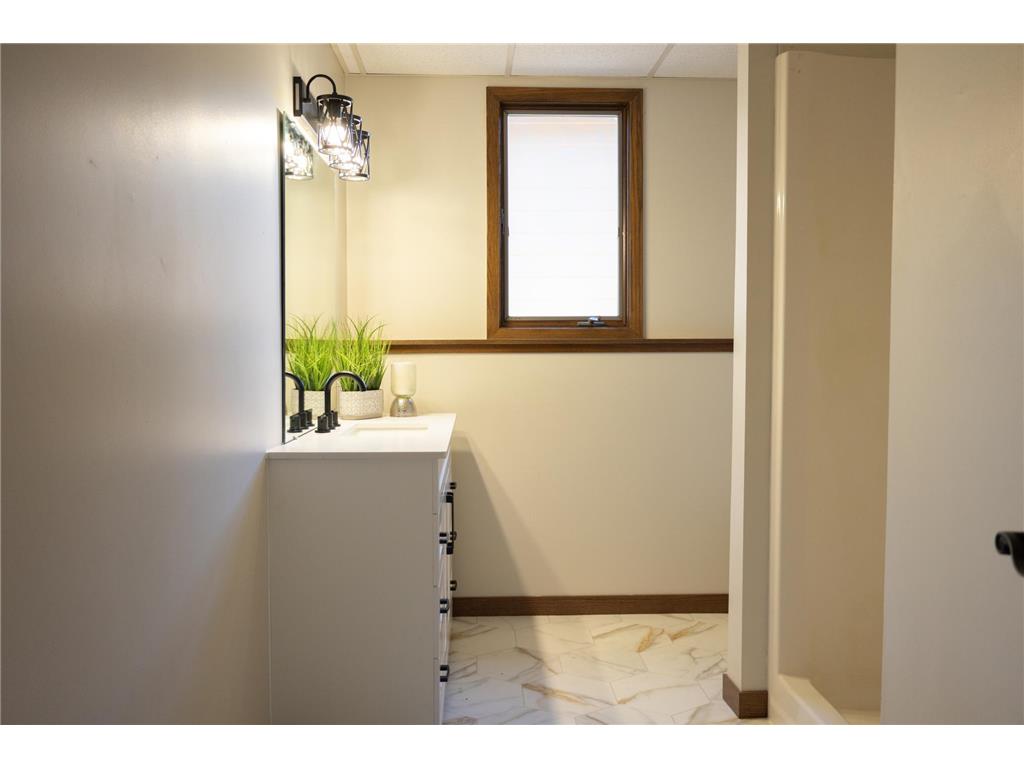 1961 S Shore Drive Worthington MN 56187 7023121 image47