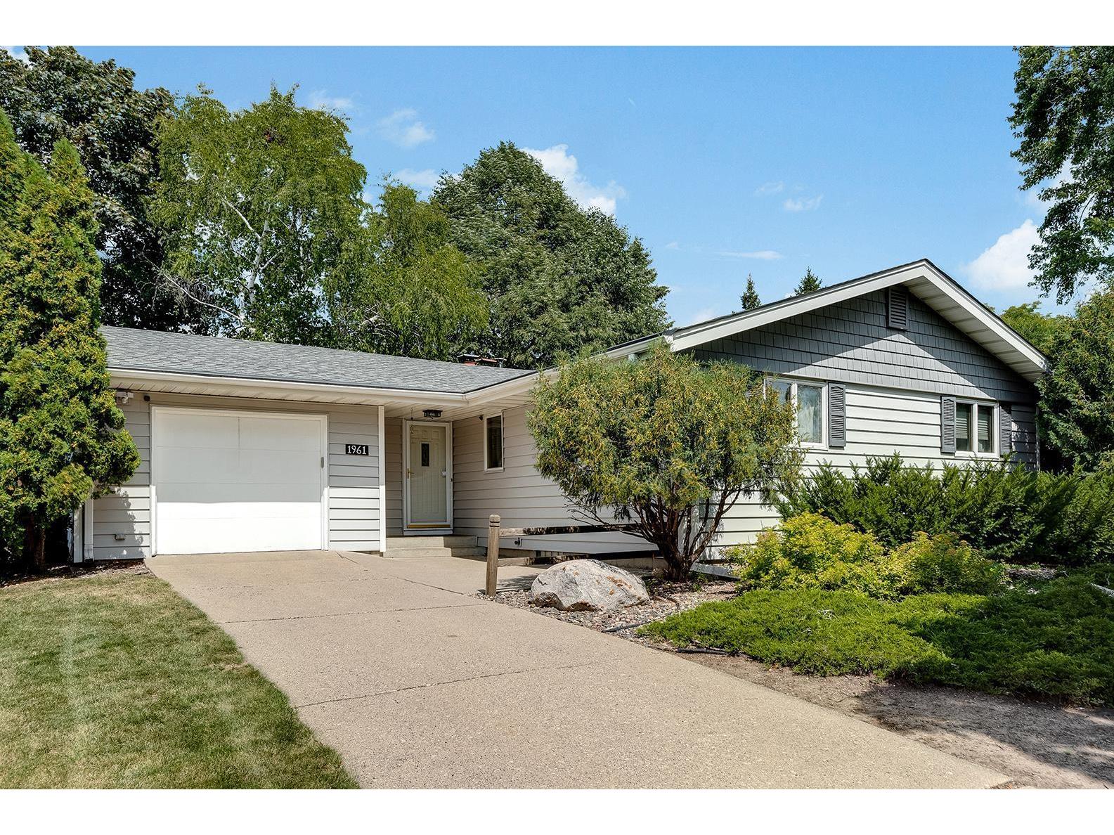 1961 Summer Street Falcon Heights MN 55113 6101682 image1