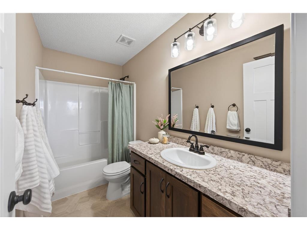 1962 William Lane Lino Lakes MN 55038 7044416 image33