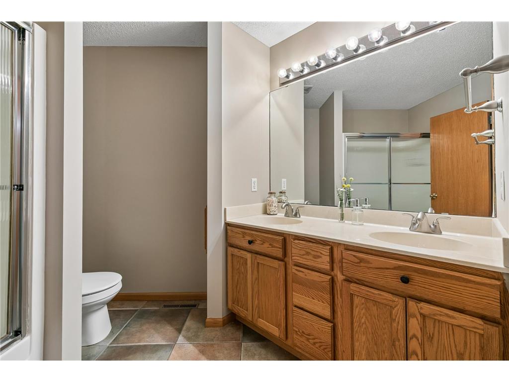 19625 Ireland Way Lakeville MN 55044 7062316 image23