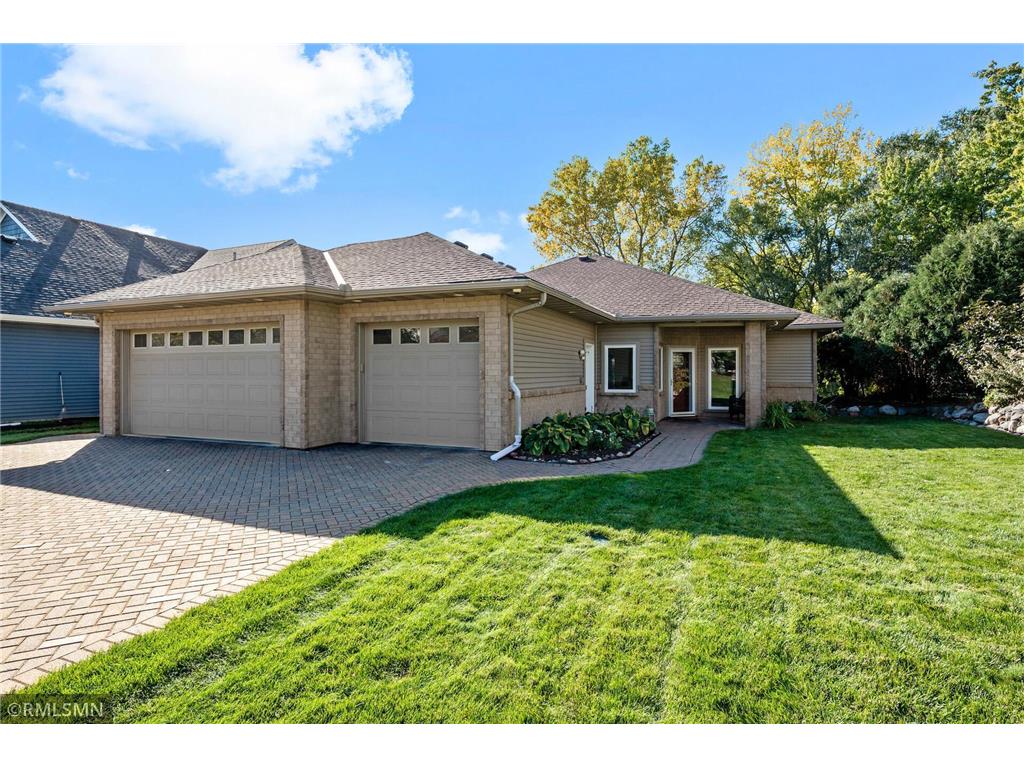 1963 Division Street N North Saint Paul MN 55109 6446675 image1