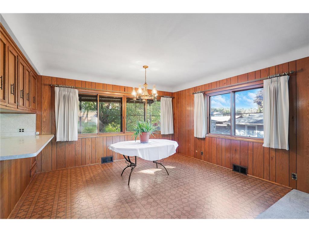 1964 Arlington Avenue E Saint Paul MN 55119 6802585 image19