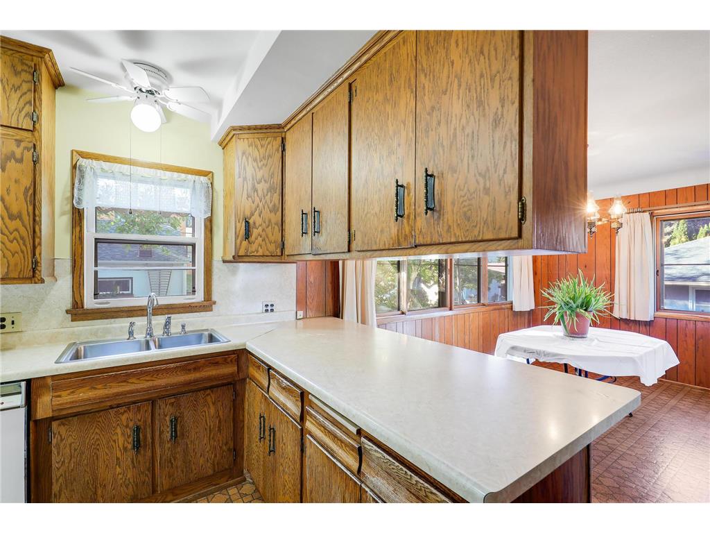 1964 Arlington Avenue E Saint Paul MN 55119 6802585 image22