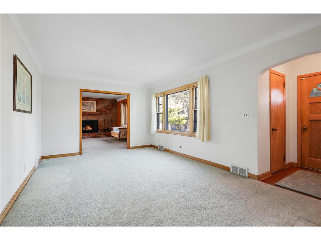 1964 Arlington Avenue E Saint Paul MN 55119 6802585 image5