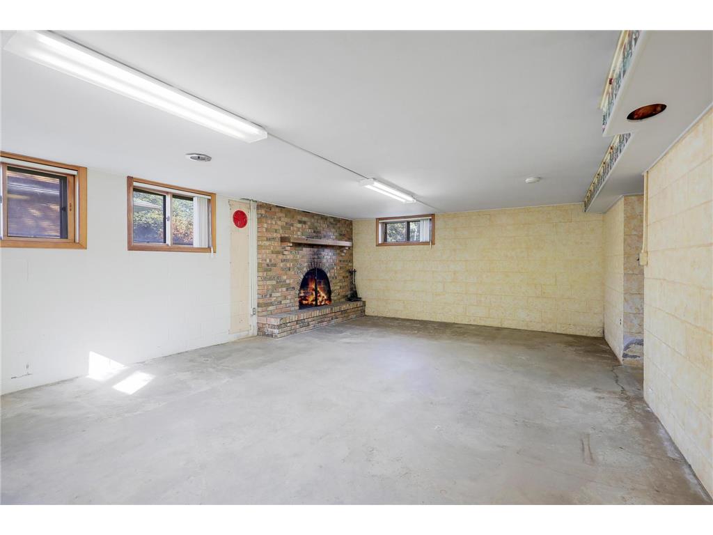 1964 Arlington Avenue E Saint Paul MN 55119 6802585 image54