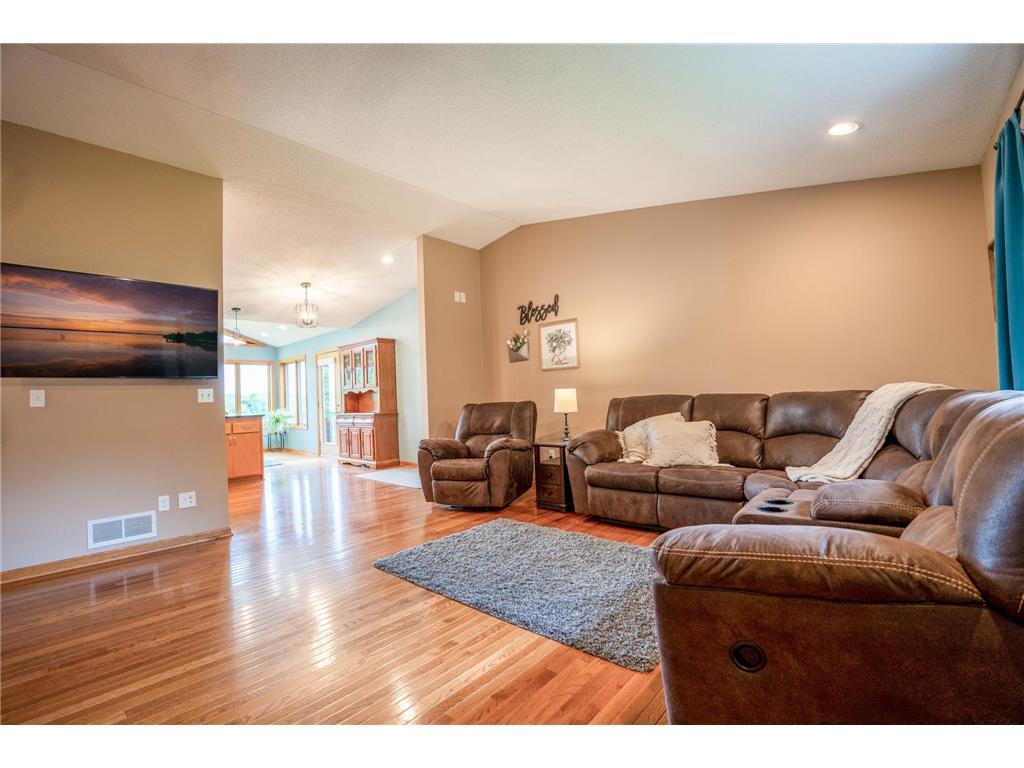 19643 71st Street NE New London Twp MN 56273 - Crow River 7081645 image10