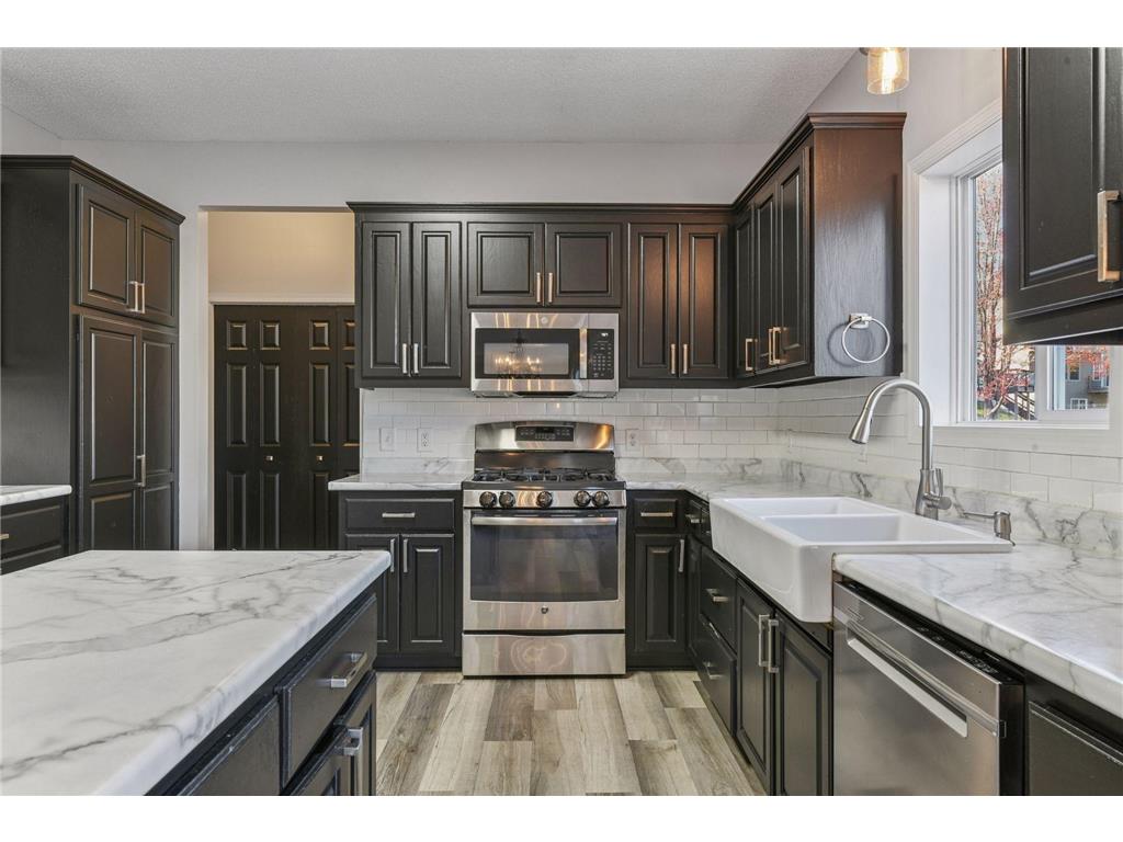 1965 Fountain Lane Waconia MN 55387 6770317 image10