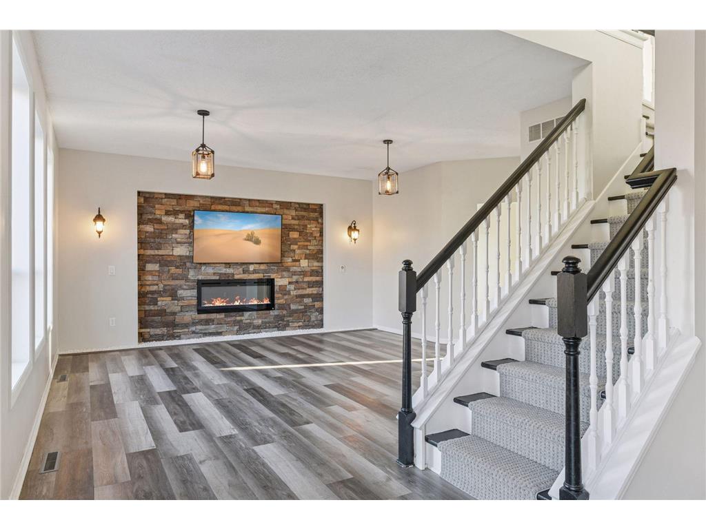 1965 Fountain Lane Waconia MN 55387 7005392 image10