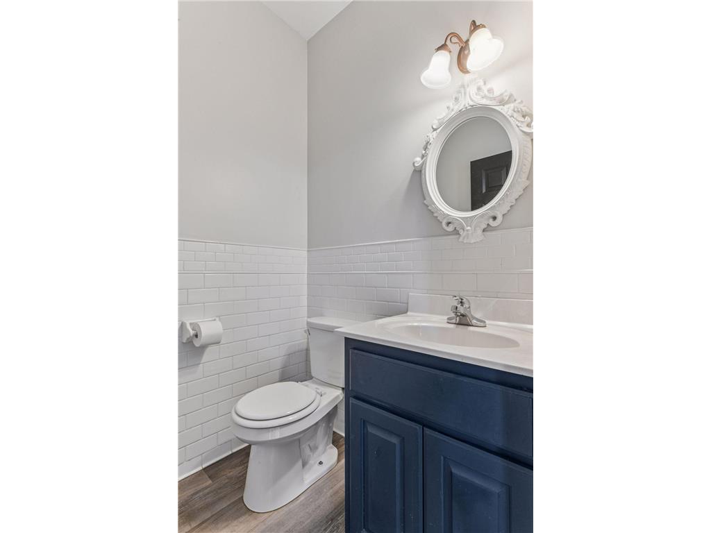 1965 Fountain Lane Waconia MN 55387 7005392 image17