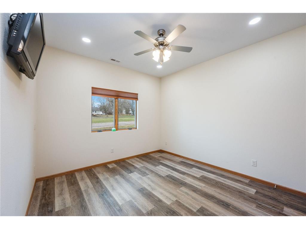 1965 Norway Avenue Windom MN 56101 6821460 image5