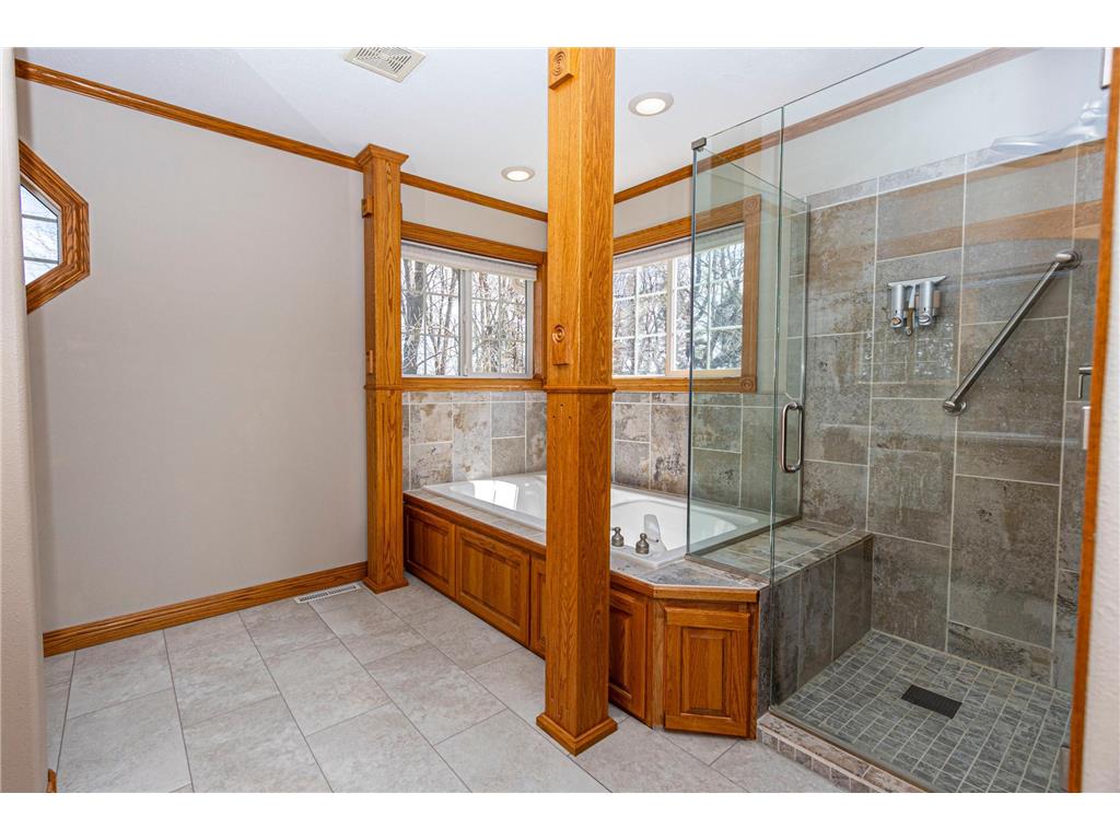1966 Liberty Road NE Alexandria MN 56308 7053353 image28