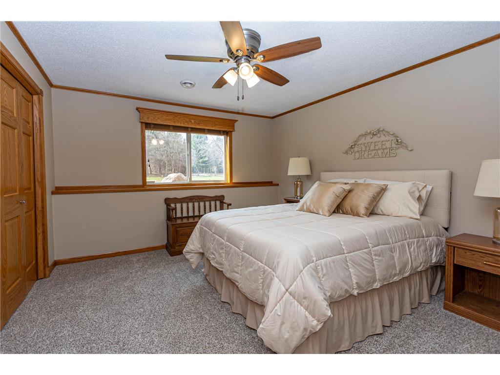 1966 Liberty Road NE Alexandria MN 56308 7053353 image41