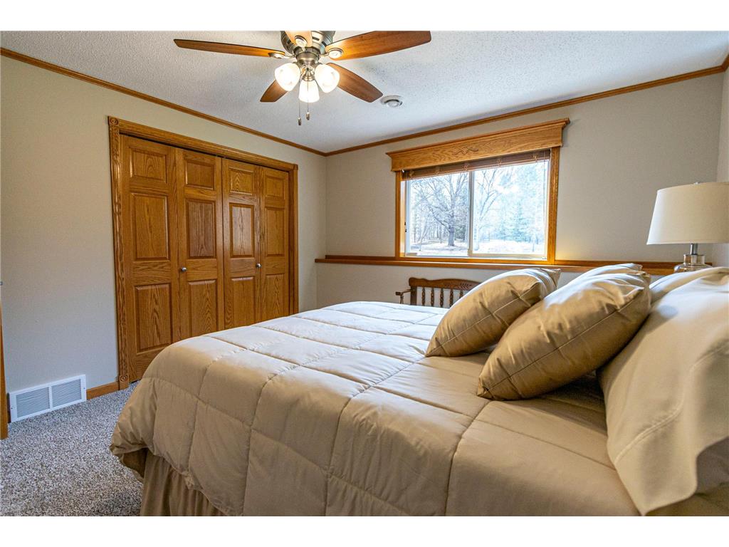 1966 Liberty Road NE Alexandria MN 56308 7053353 image42