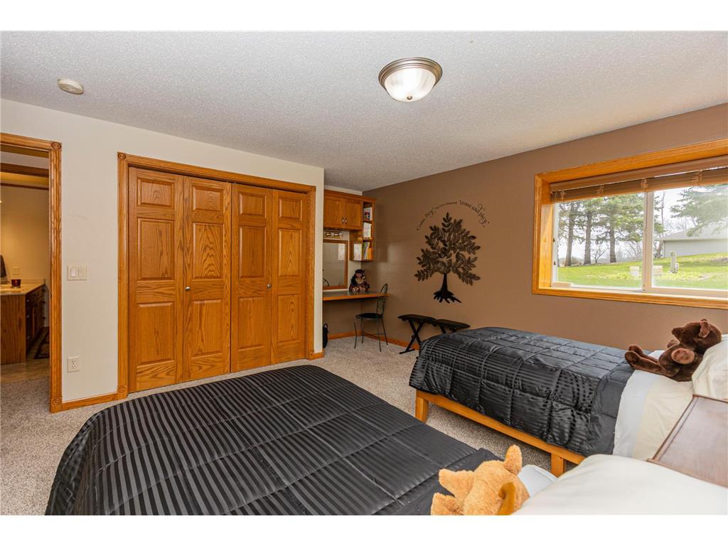 1966 Liberty Road NE Alexandria MN 56308 7053353 image44