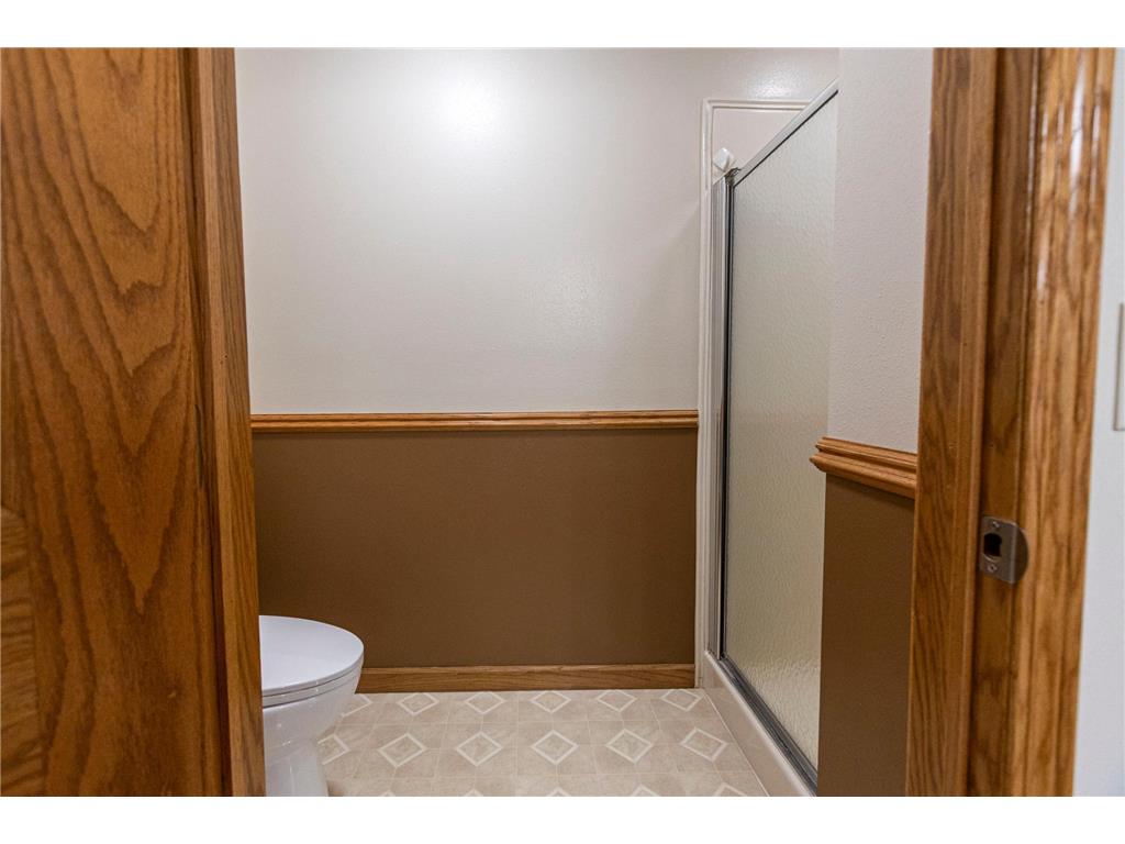 1966 Liberty Road NE Alexandria MN 56308 7053353 image46