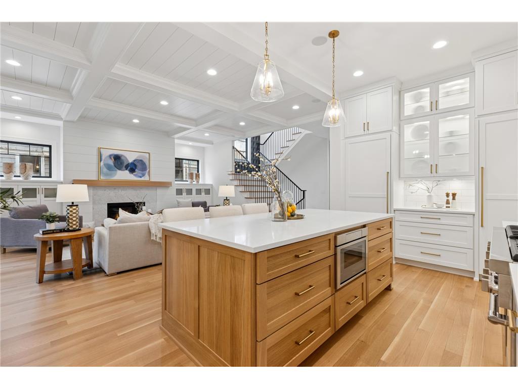 1967 Sheridan Avenue S Minneapolis MN 55405 6811130 image10