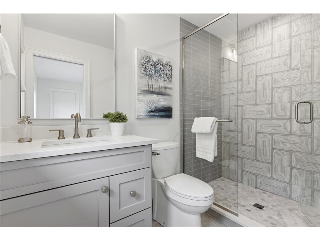 1967 Sheridan Avenue S Minneapolis MN 55405 6811130 image26