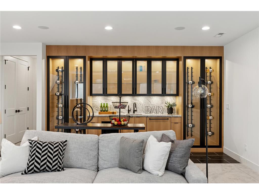 1967 Sheridan Avenue S Minneapolis MN 55405 6811130 image31