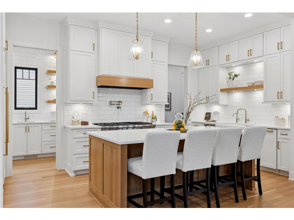 1967 Sheridan Avenue S Minneapolis MN 55405 7010605 image8