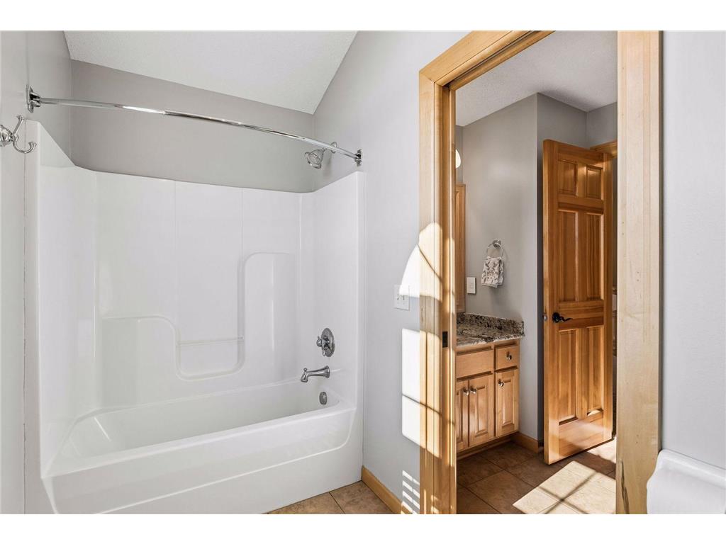 19671 Yellowpine Street NW Oak Grove MN 55011 7037253 image35