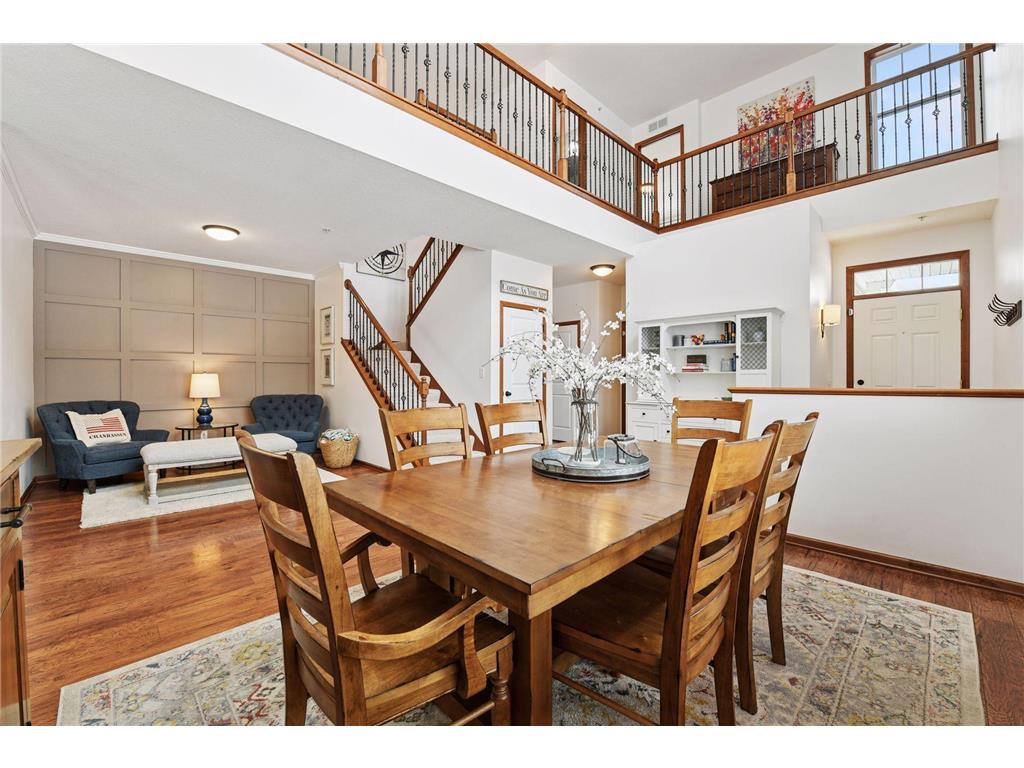 1968 Lincoln Lane Chanhassen MN 55317 7041221 image1