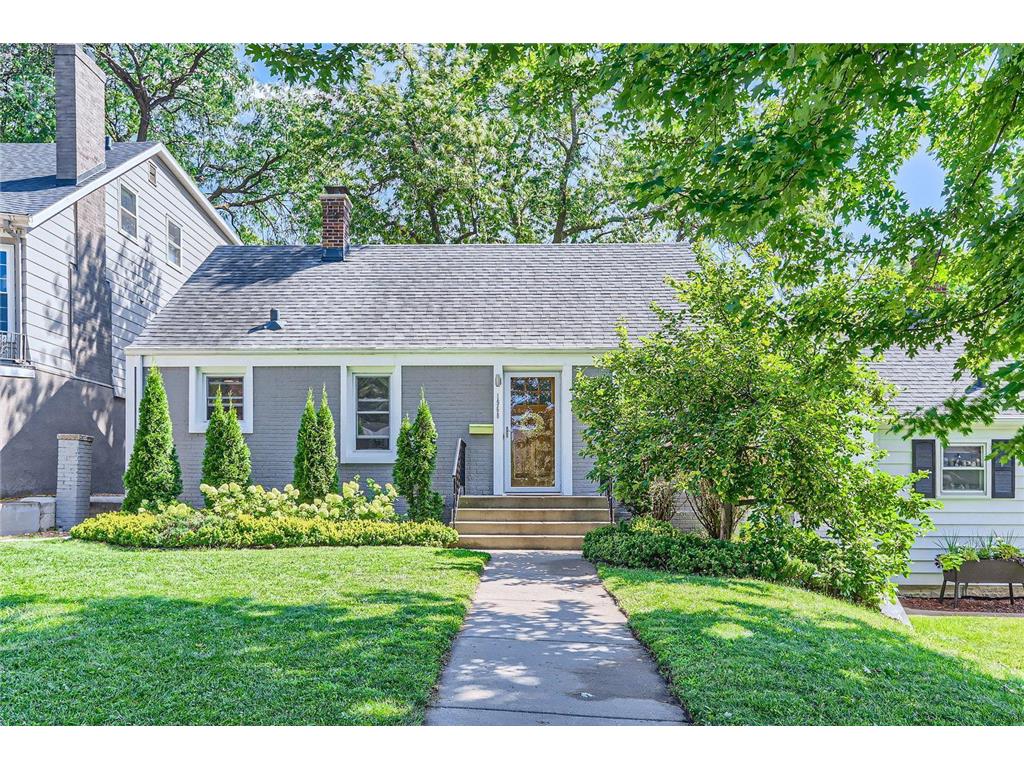 1968 Pinehurst Avenue Saint Paul MN 55116 6576793 image1