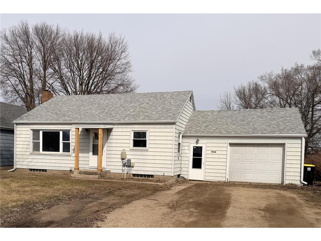 1968 River Road Windom MN 56101 7037632 image1