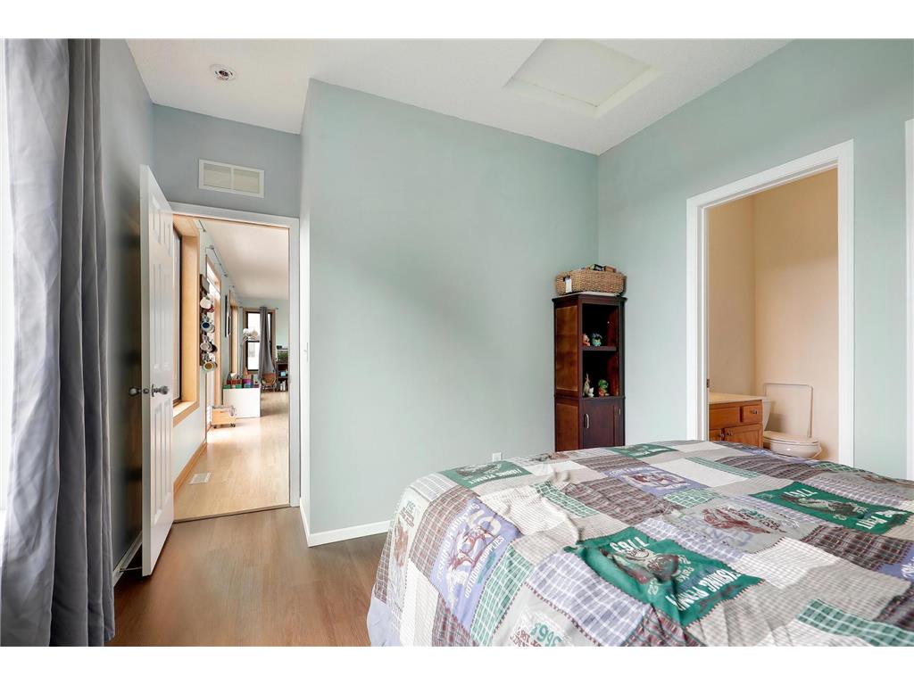 1969 Schoolmaster Drive Chaska MN 55318 7083077 image16