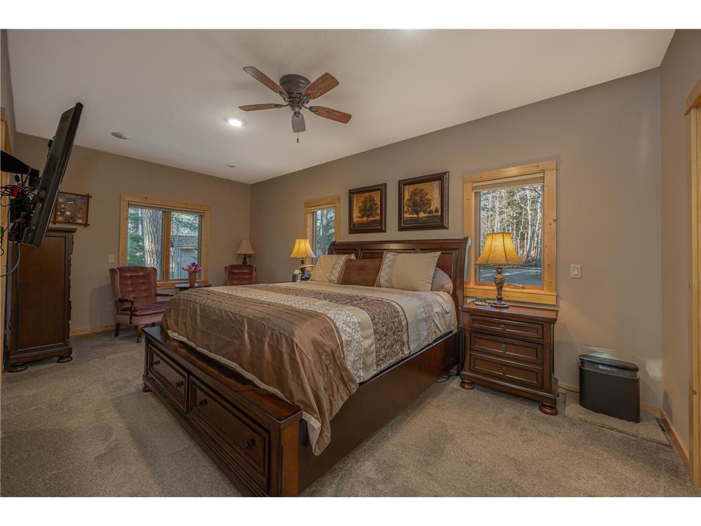 197 Broadwater Lane NE Longville MN 56655 - Woman 6817582 image32