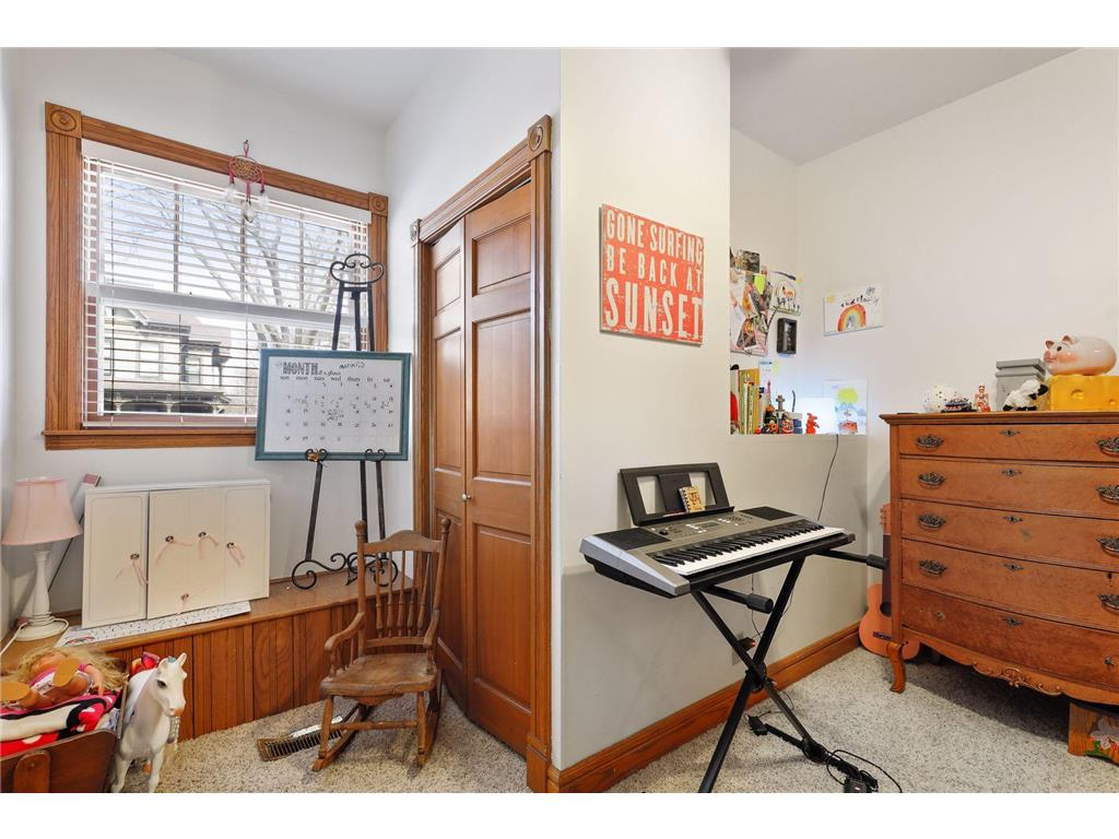 197 Kent Street Saint Paul MN 55102 7086068 image16