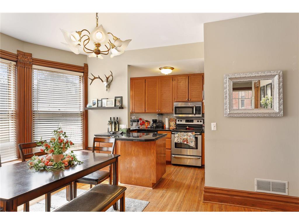 197 Kent Street Saint Paul MN 55102 7086068 image23