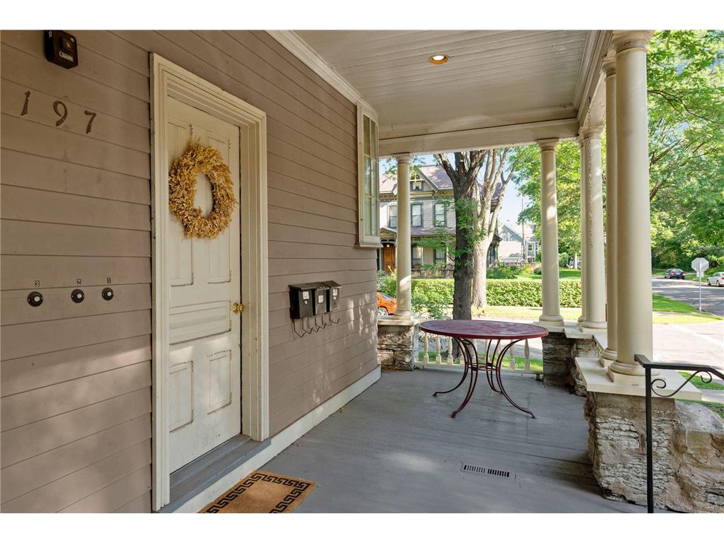 197 Kent Street Saint Paul MN 55102 7086068 image39