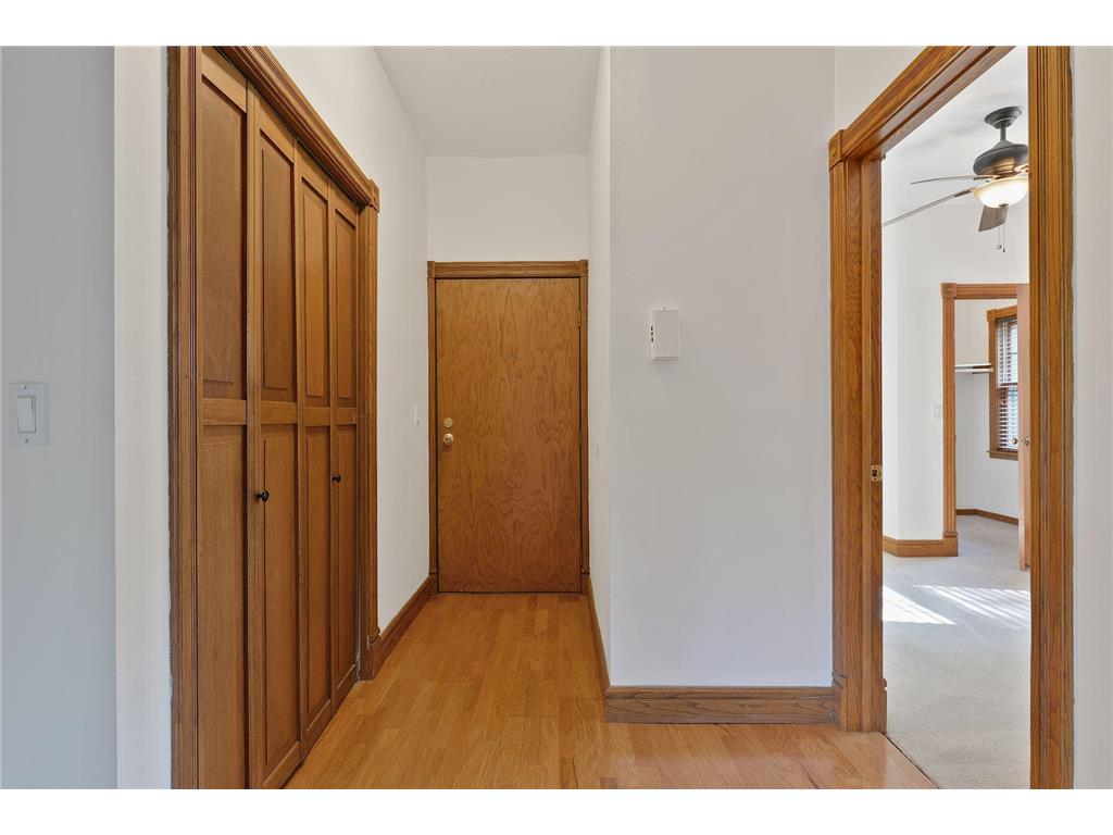197 Kent Street Saint Paul MN 55102 7086068 image42