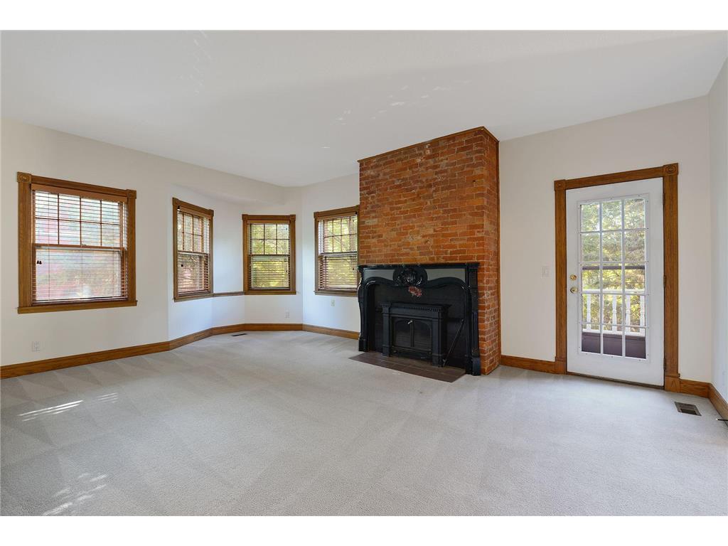 197 Kent Street Saint Paul MN 55102 7086068 image43