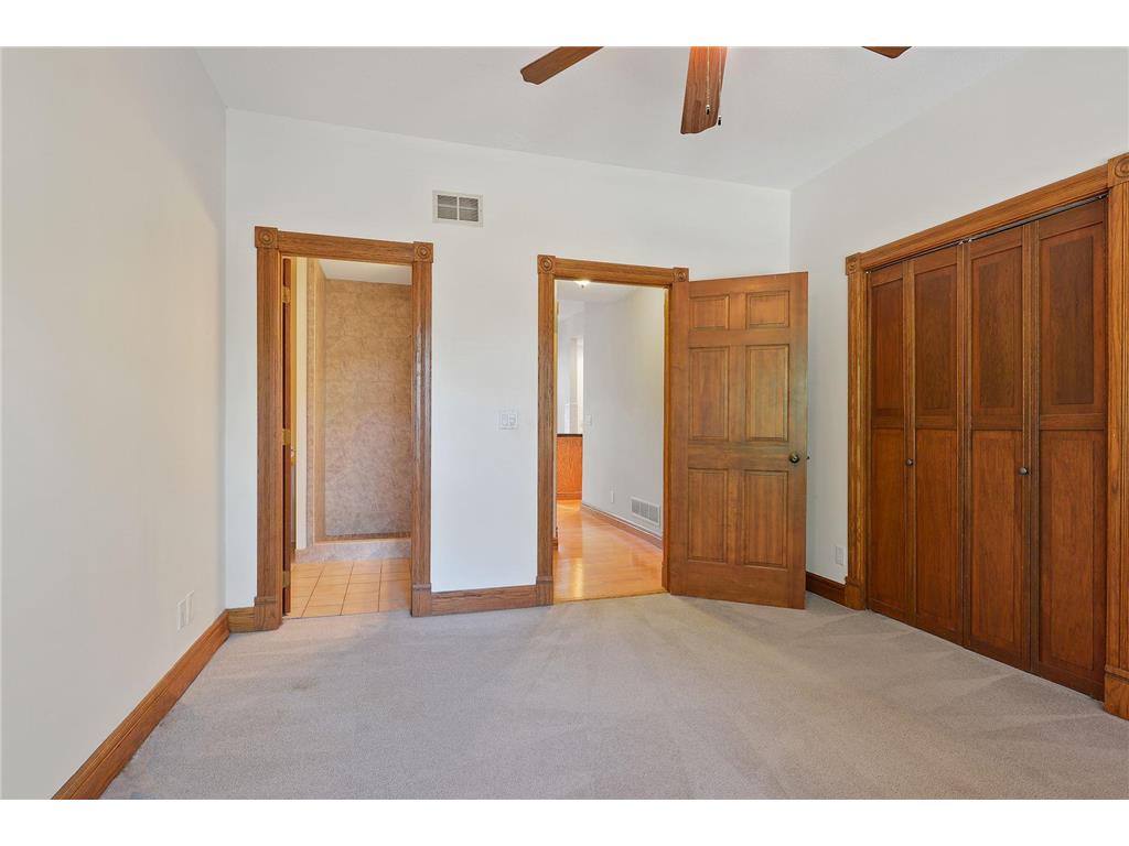 197 Kent Street Saint Paul MN 55102 7086068 image59