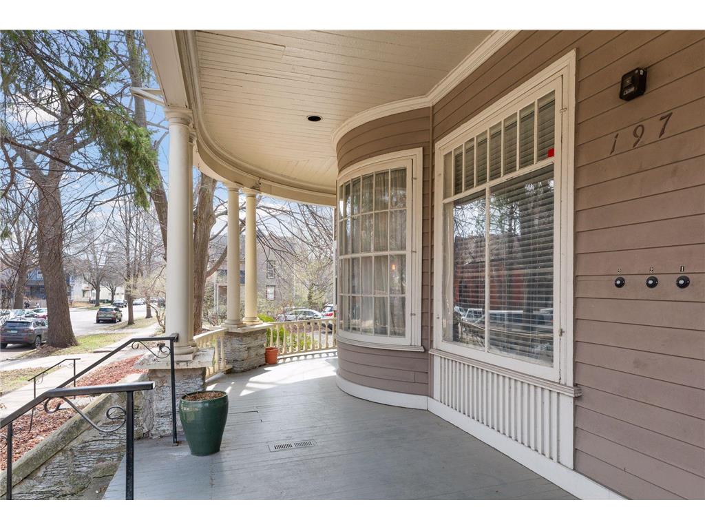 197 Kent Street Saint Paul MN 55102 7086068 image6