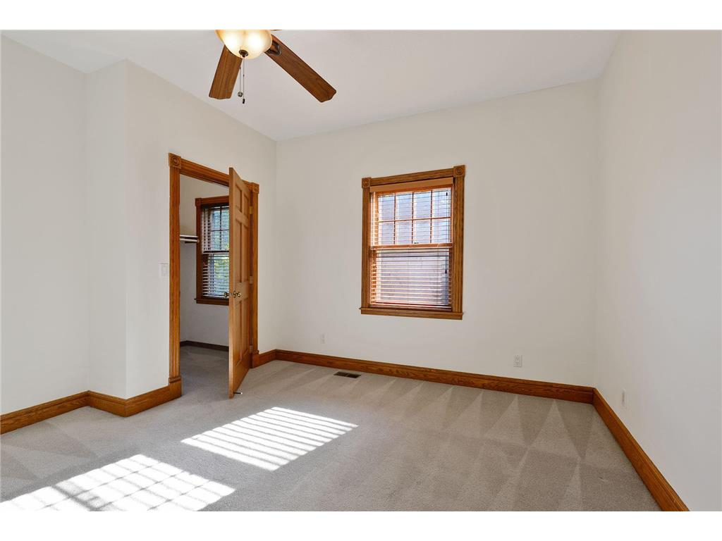 197 Kent Street Saint Paul MN 55102 7086068 image61